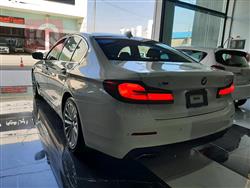 بی ئێم دەبڵیو سیریەس 5